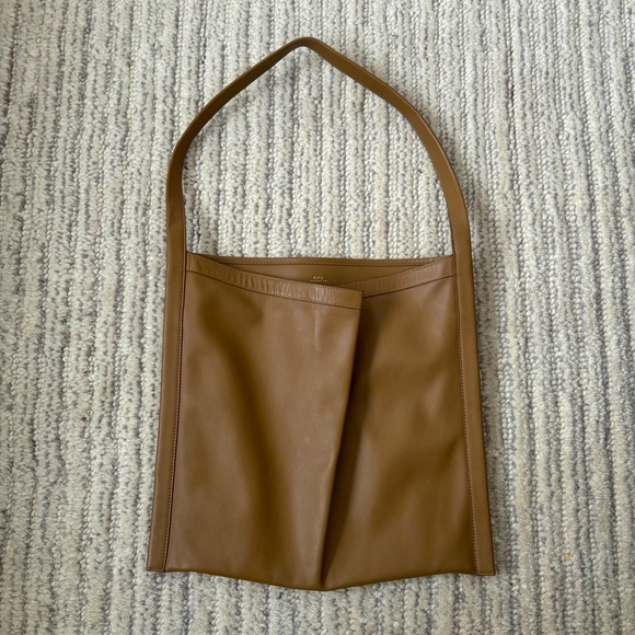 APC camel leather tote bag - Picture 1 of 6